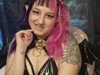ItsMagicalMae WebCAM 