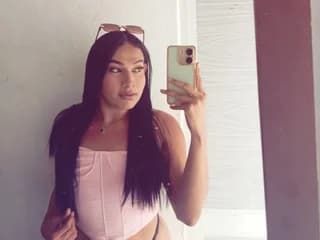 WebCAM of LiaCossio19