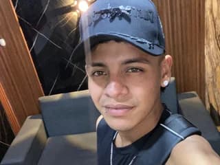 WebCAM de leo_hot21